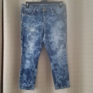 Mossimo Floral Skinny Capri